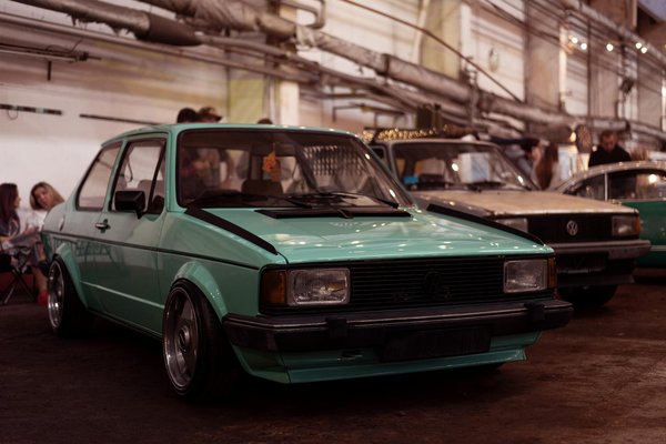 Welche Accessoires ergänzen ein Outfit perfekt?